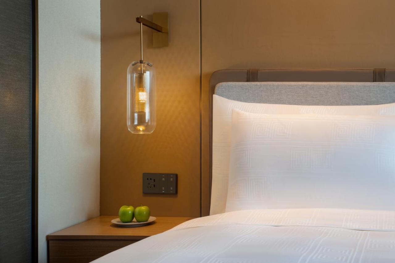 Guangzhou Hotel - Free Shuttle Bus To Exhibition Center During Canton Fair Period 외부 사진