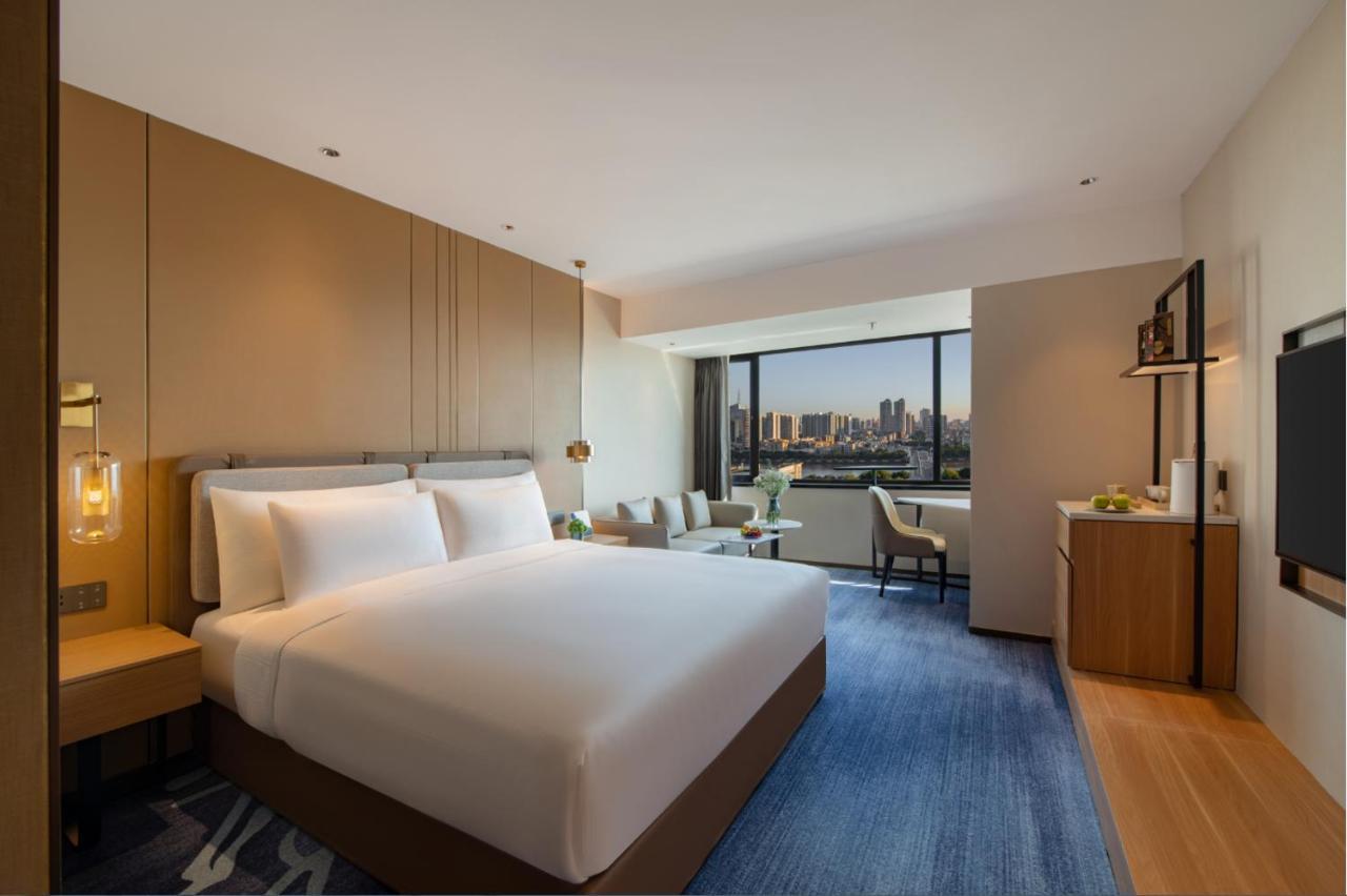 Guangzhou Hotel - Free Shuttle Bus To Exhibition Center During Canton Fair Period 외부 사진