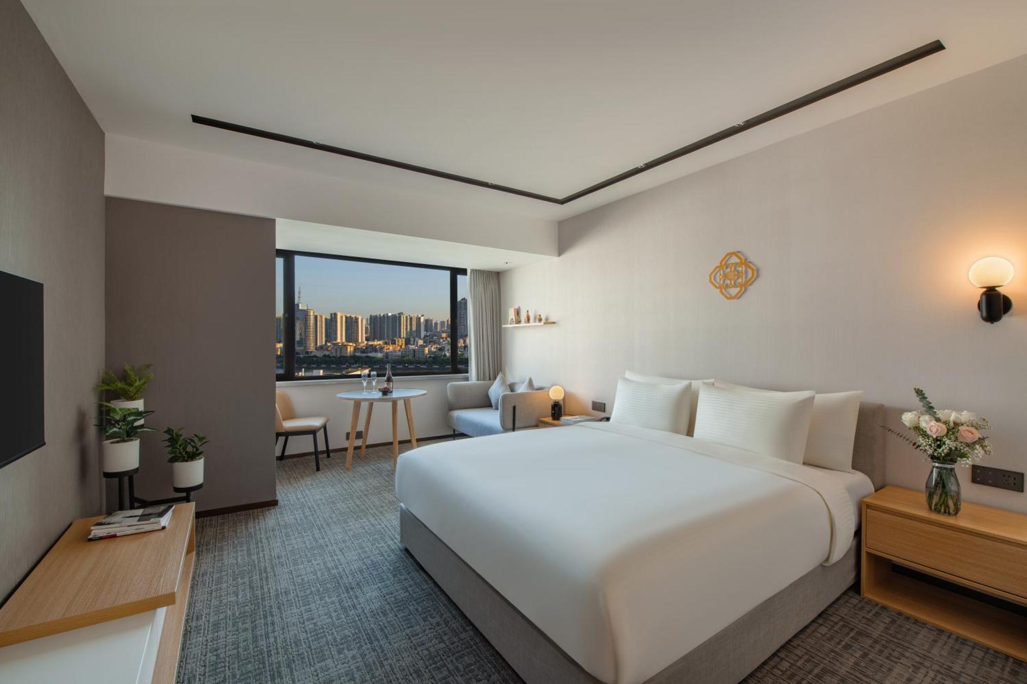 Guangzhou Hotel - Free Shuttle Bus To Exhibition Center During Canton Fair Period 외부 사진